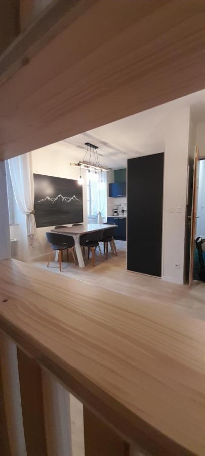 Tres Bel Appartement T3 Hyper Centre Entierement Renove En 2022 Luz-Saint-Sauveur Buitenkant foto