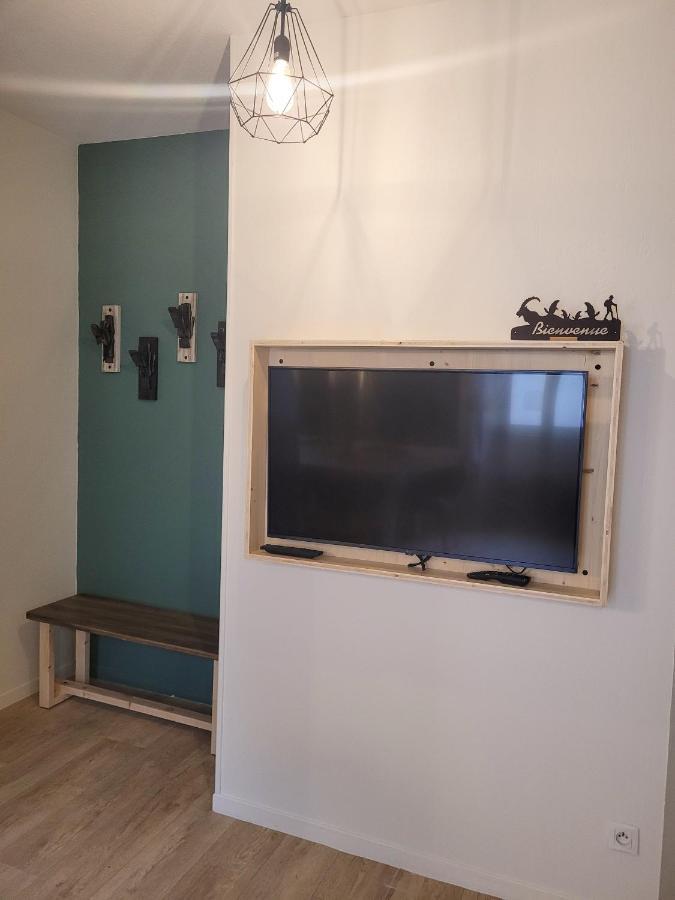 Tres Bel Appartement T3 Hyper Centre Entierement Renove En 2022 Luz-Saint-Sauveur Buitenkant foto